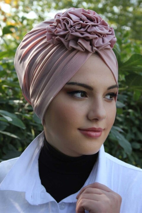 مسحوق الورد - Hijab