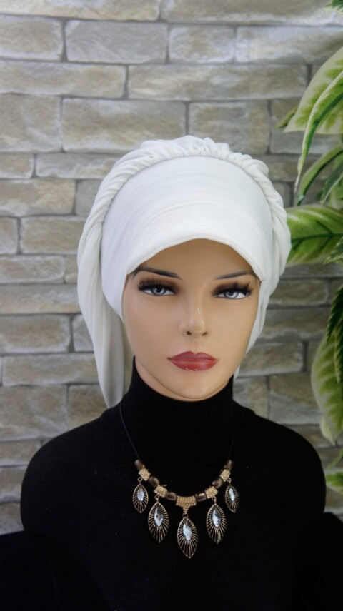 B. Back Hat Bonnet - 100283122 - Hijab