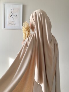 Light hazelnut cream 100357825 - Hijab