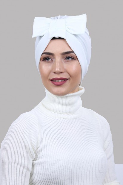 بونيه على الوجهين أبيض مع فيونكة - Hijab